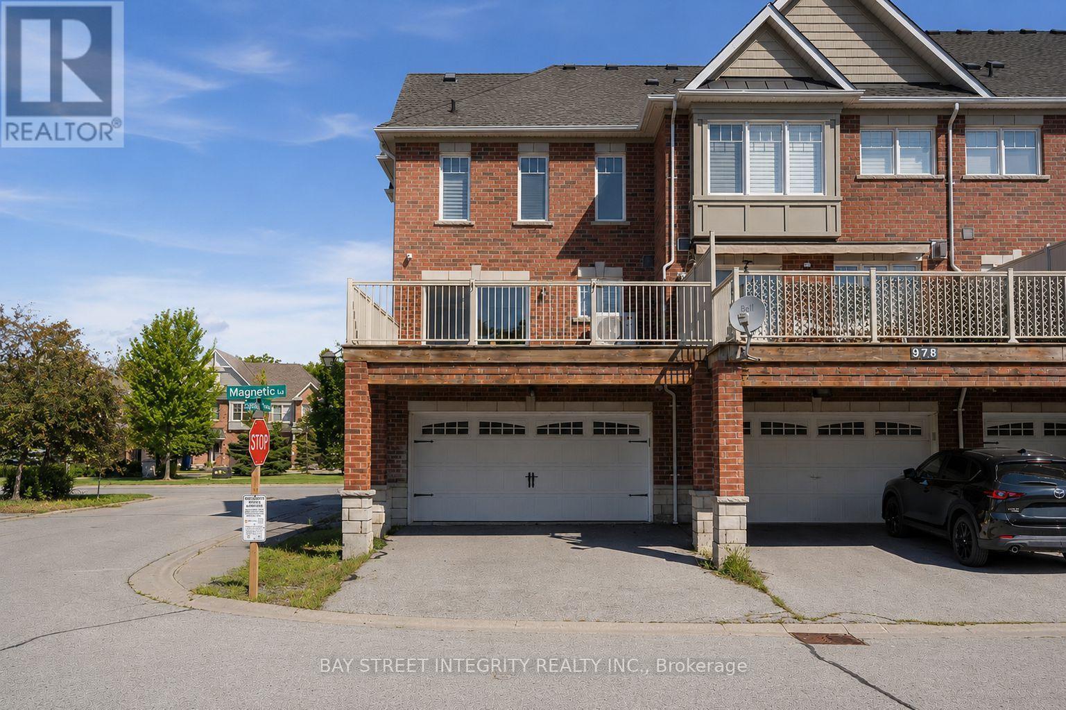 980 Millard photo 4