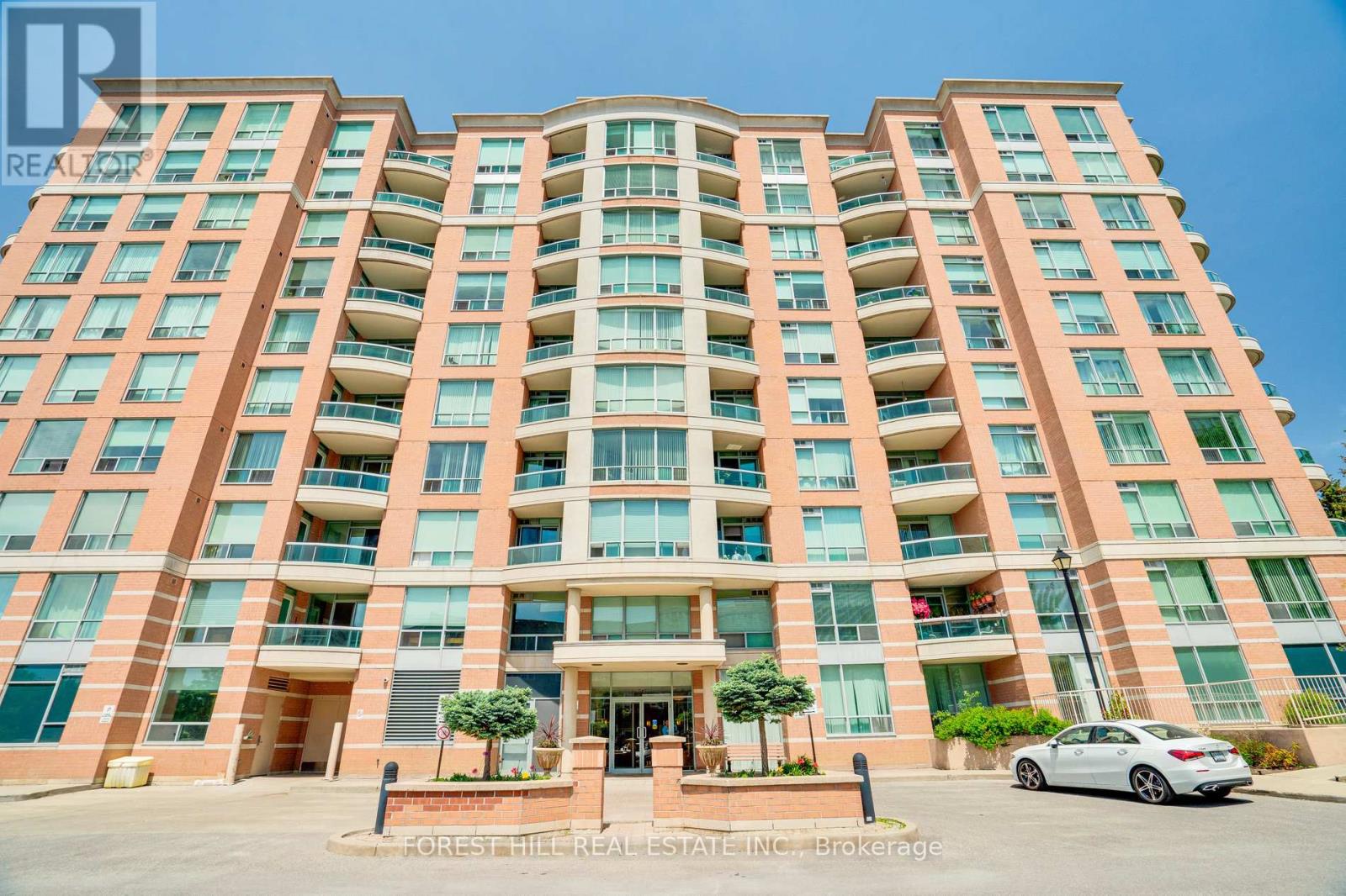 745 New Westminster Unit 608