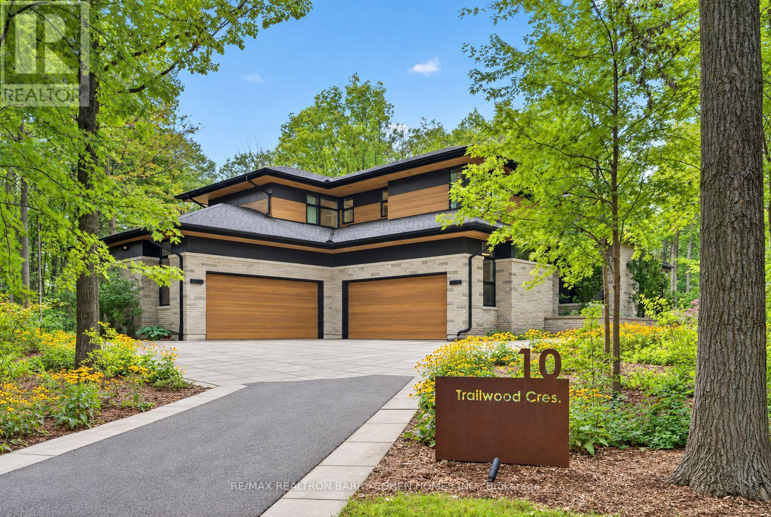 10 Trailwood