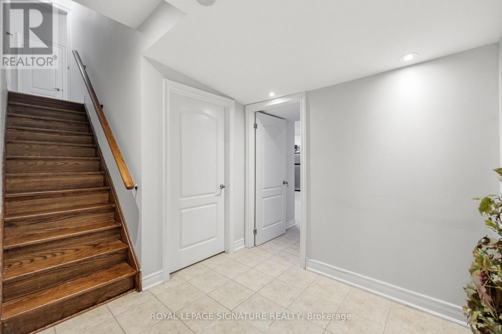 221 Peak Point Unit Bsmt