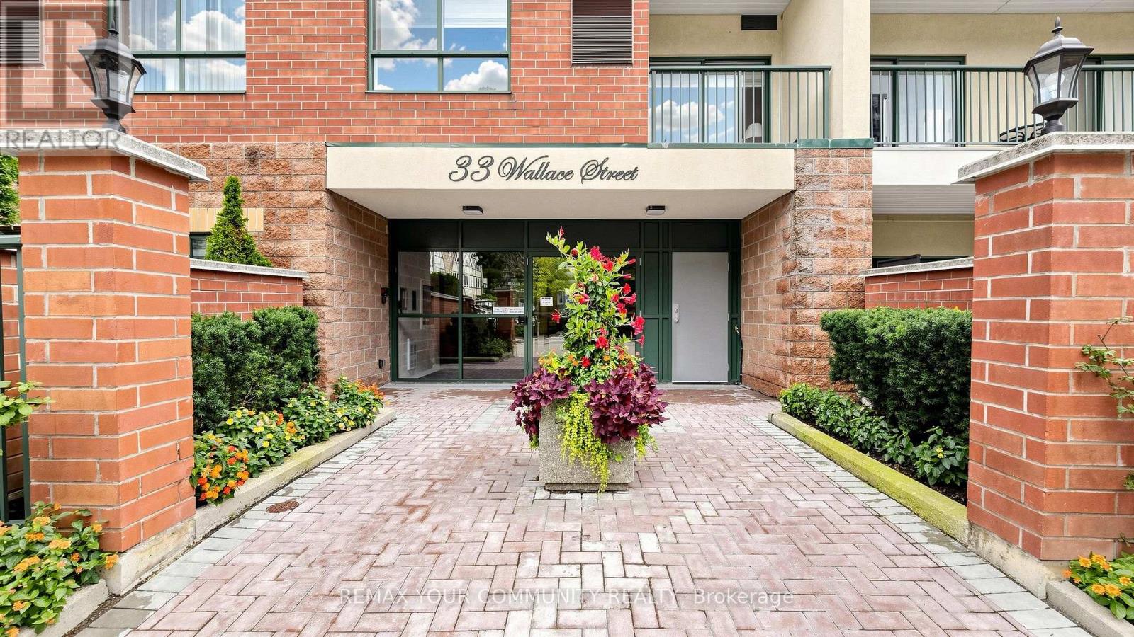 33 Wallace Unit 214