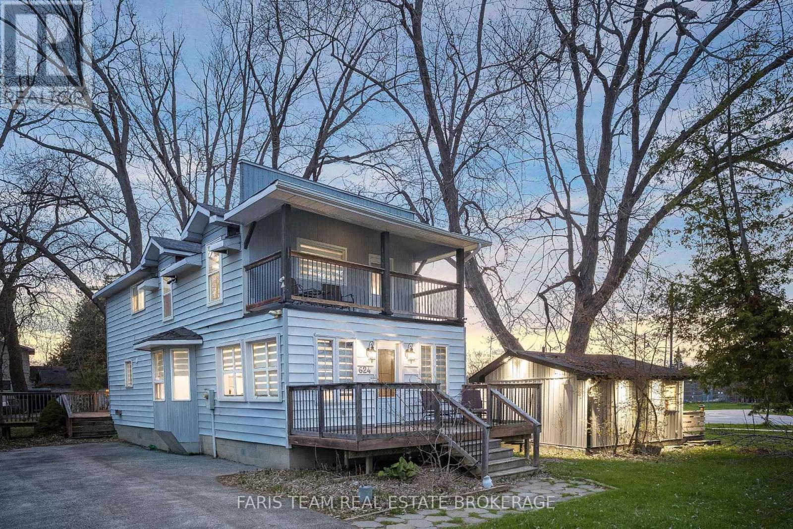 687 Innisfil Beach Road, Innisfil, ON L0L 2M0, Innisfil