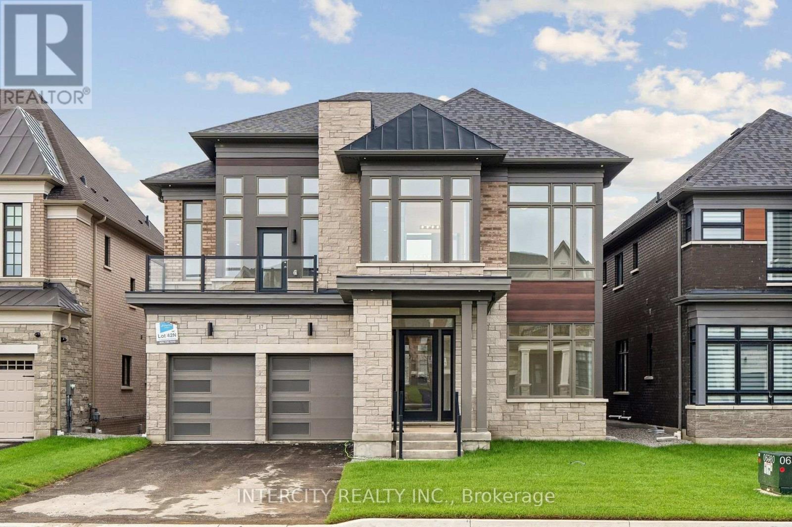 17 Garriock Hall