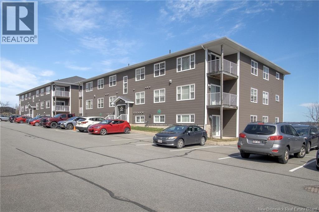 20 King George Court Unit# 302 photo 3