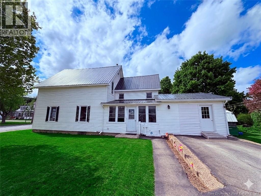 128 Houlton Street