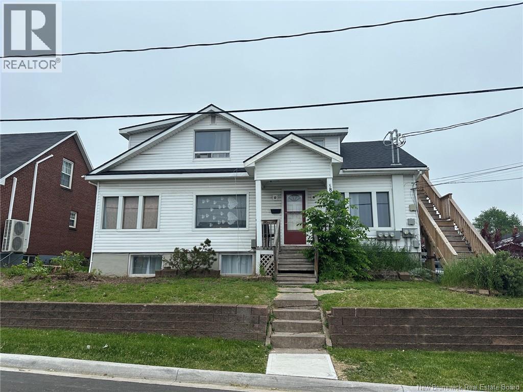 383-385 Grand-Pre Street