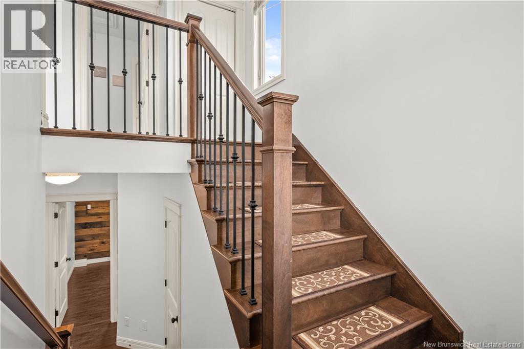 57 Clarendon Drive photo 5