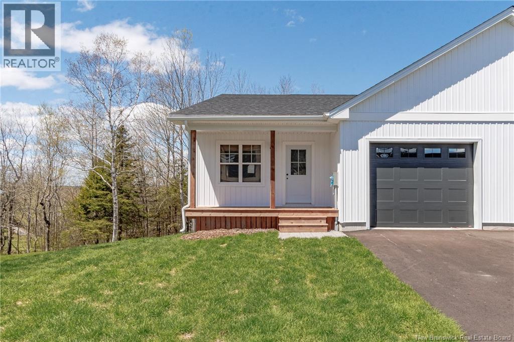 329 Hampton Road photo 2