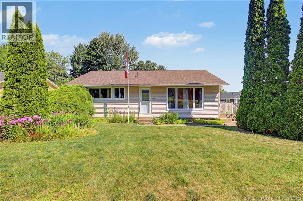 524 Scoullar Street