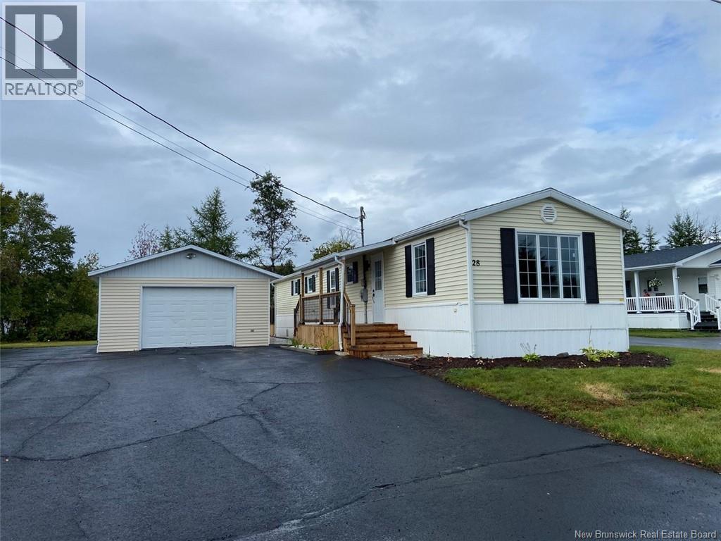 28 Le Paradis Street