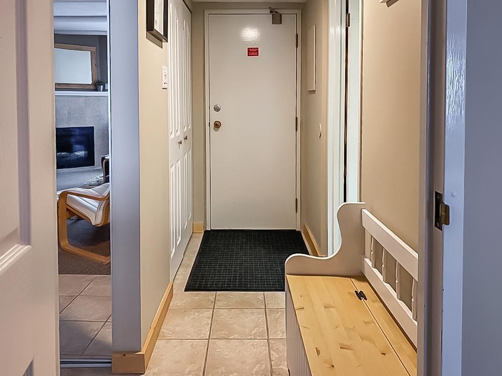 21000 ENZIAN Unit 104A photo 2