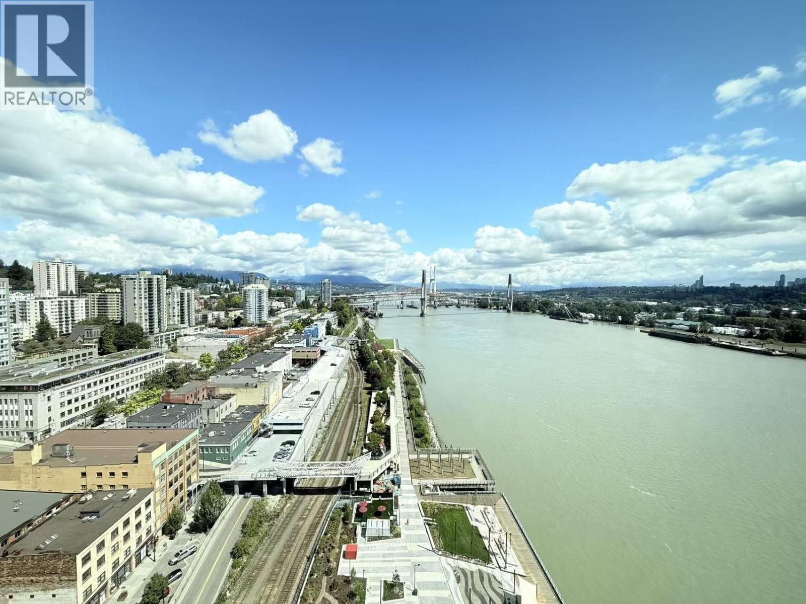 660 QUAYSIDE Unit 2103