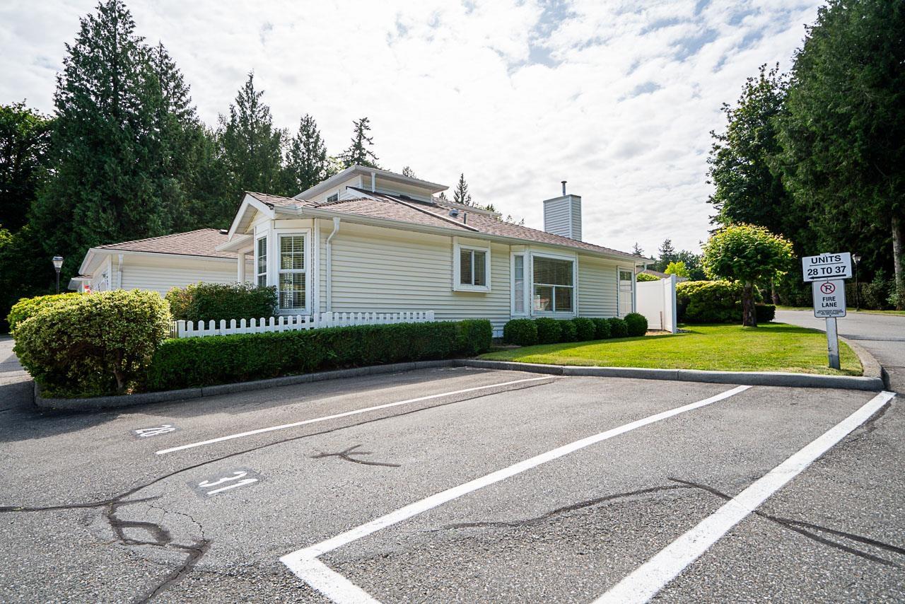 6537 138 Unit 37 photo 4