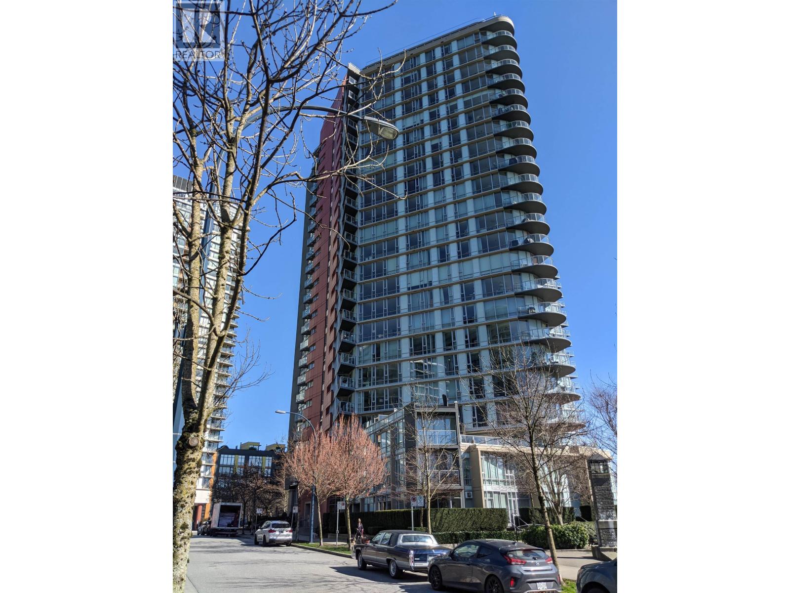 918 COOPERAGE Unit 2305