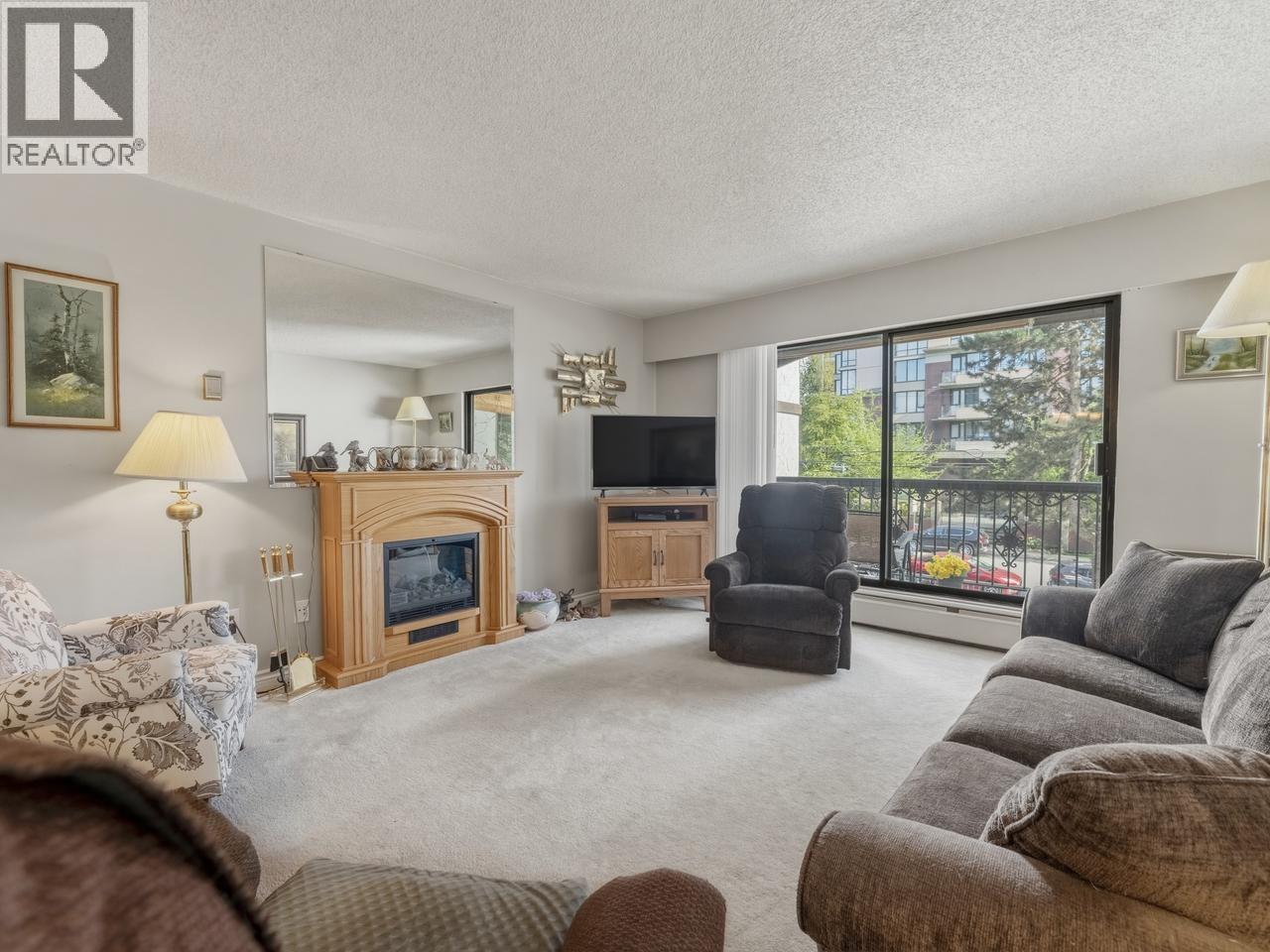 721 HAMILTON Unit 206