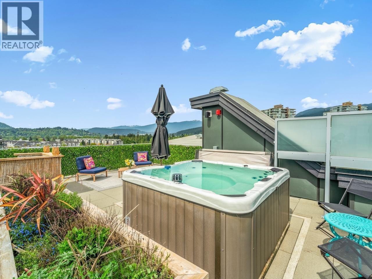 3229 ST JOHNS Unit 606