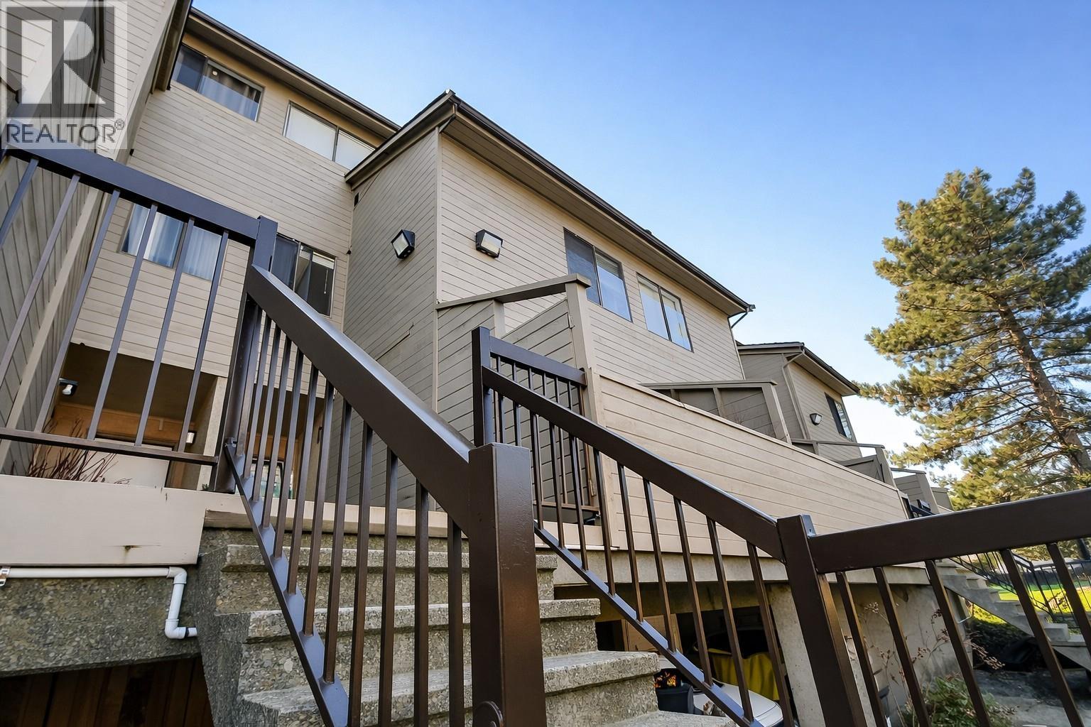 8140 COLONIAL Unit 214