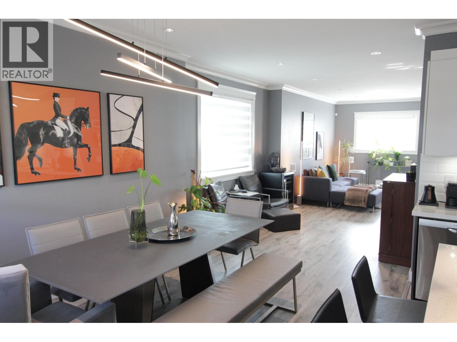 9560 ALEXANDRA Unit 14