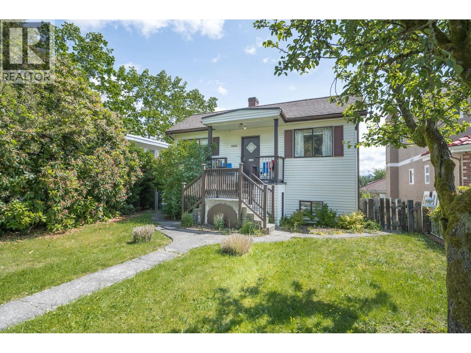 3826 GLENDALE