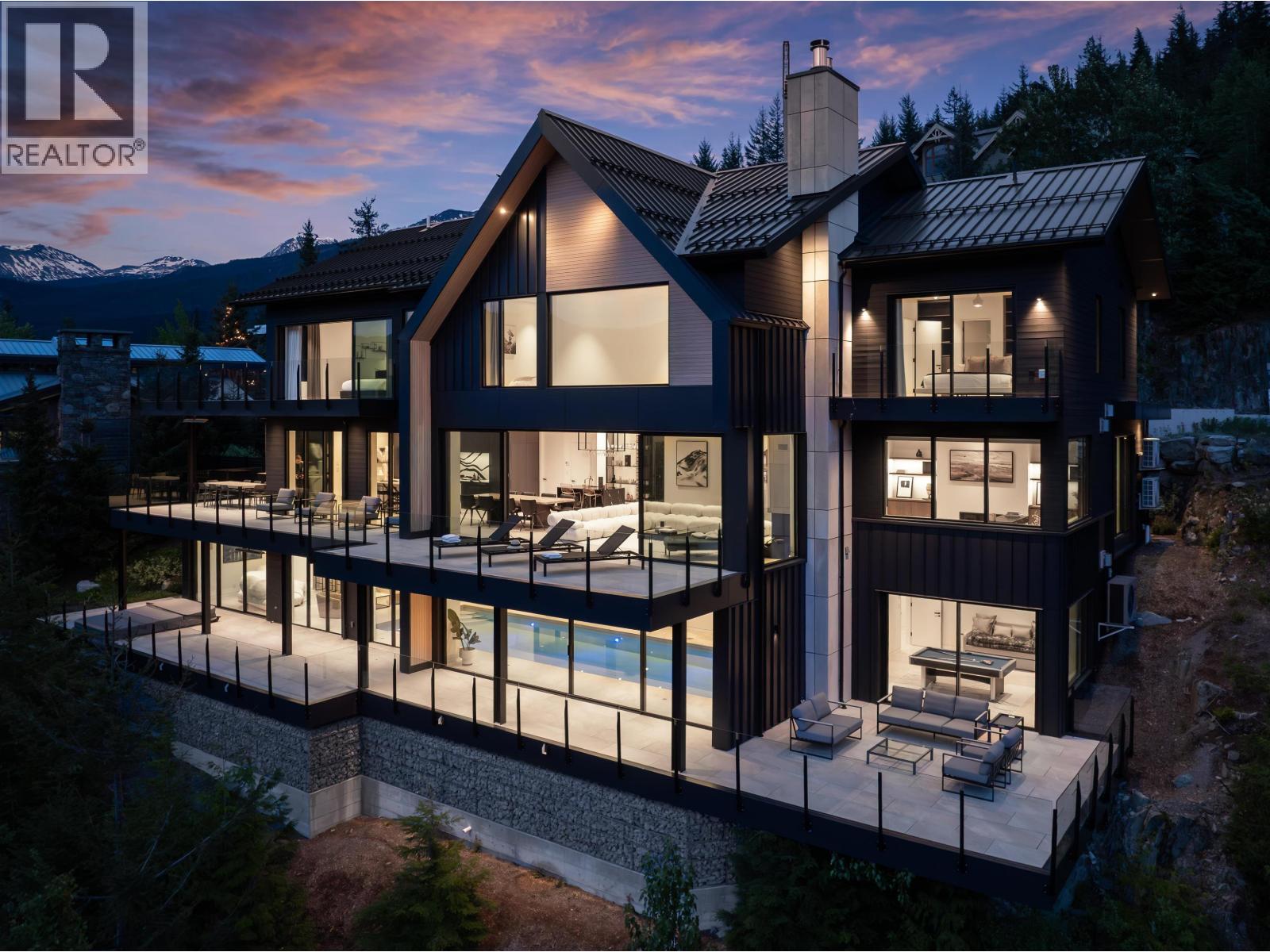 3824 SUNRIDGE