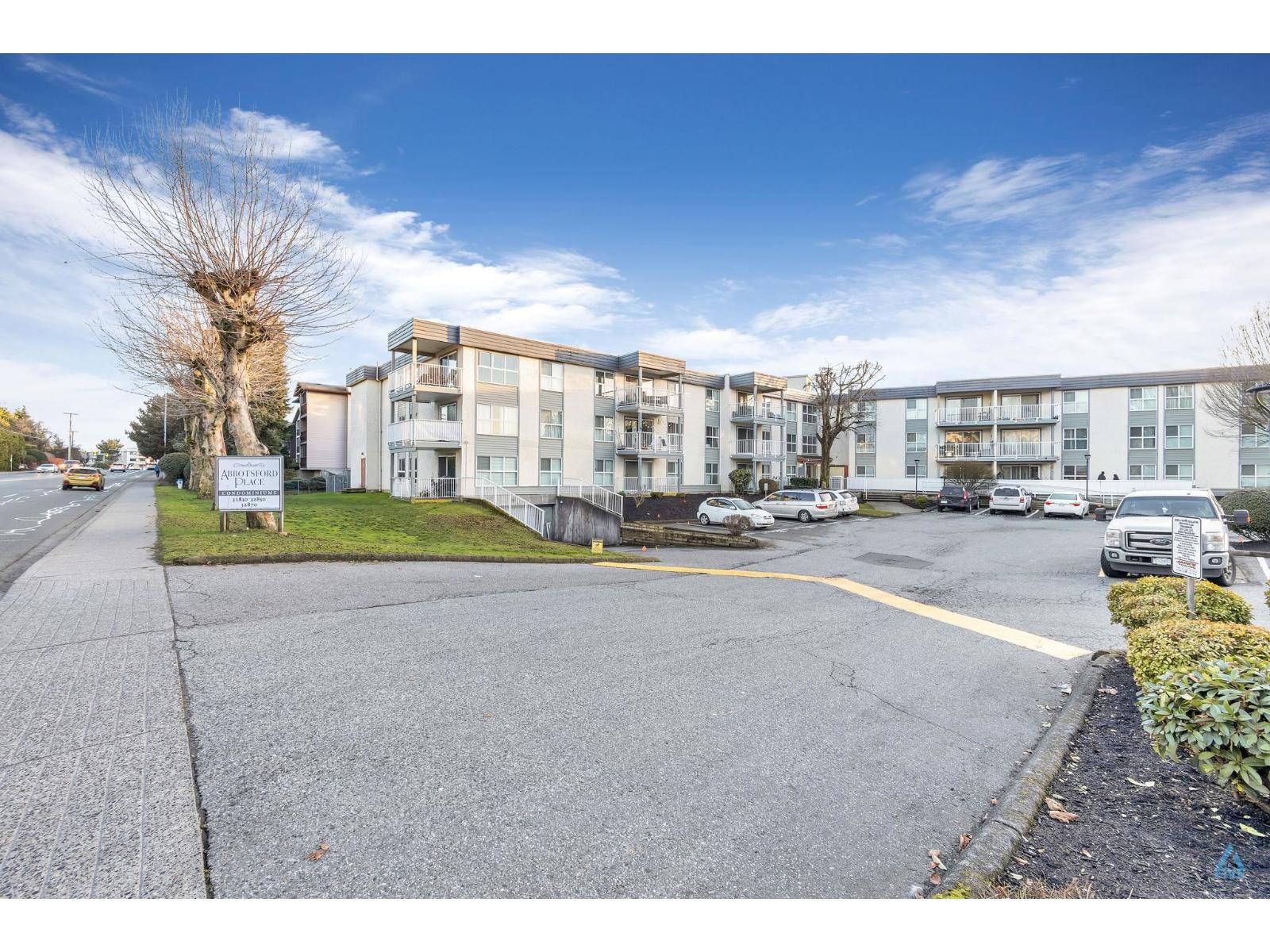 32850 GEORGE FERGUSON Unit 227