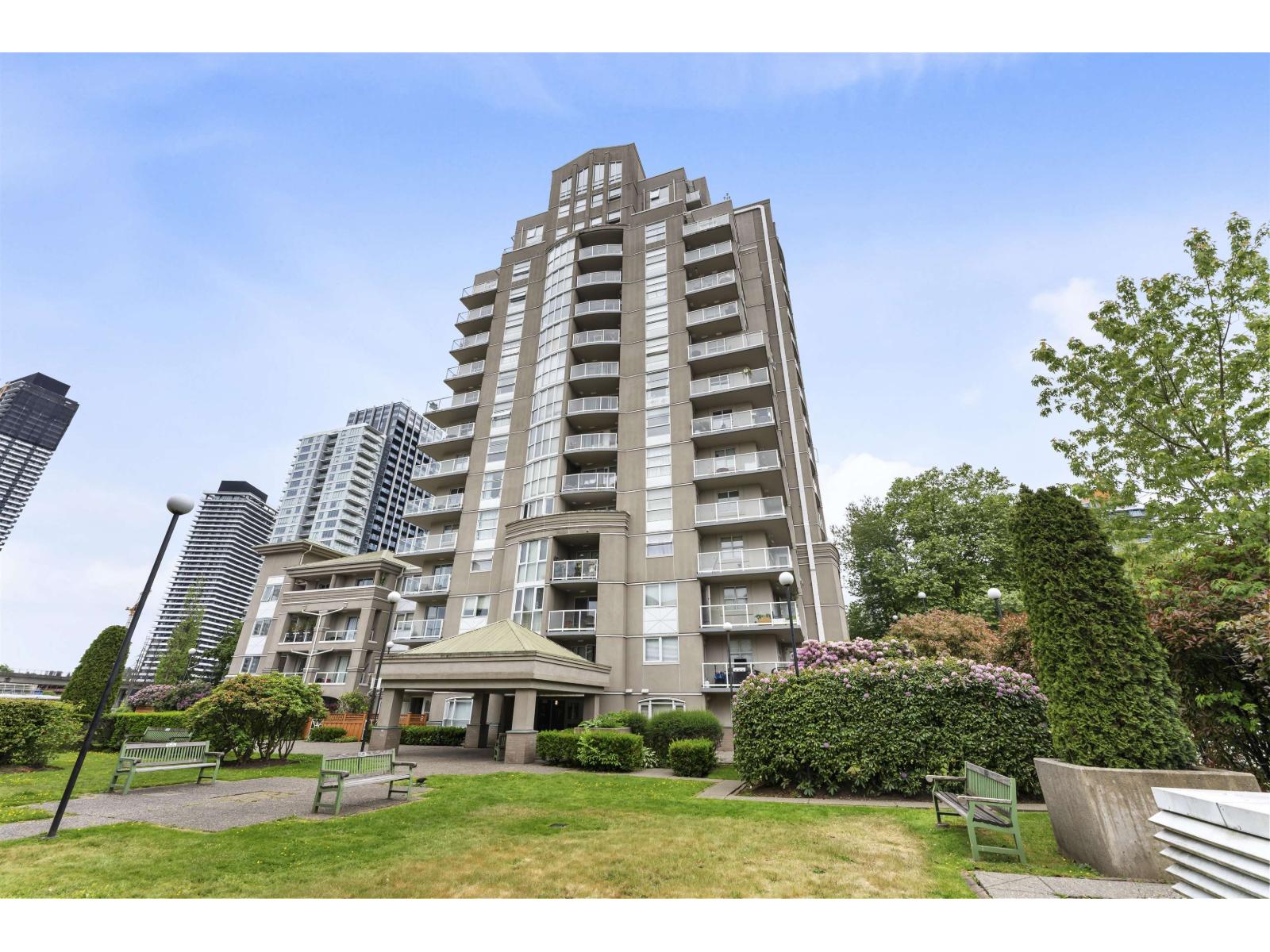 10523 UNIVERSITY Unit 1604