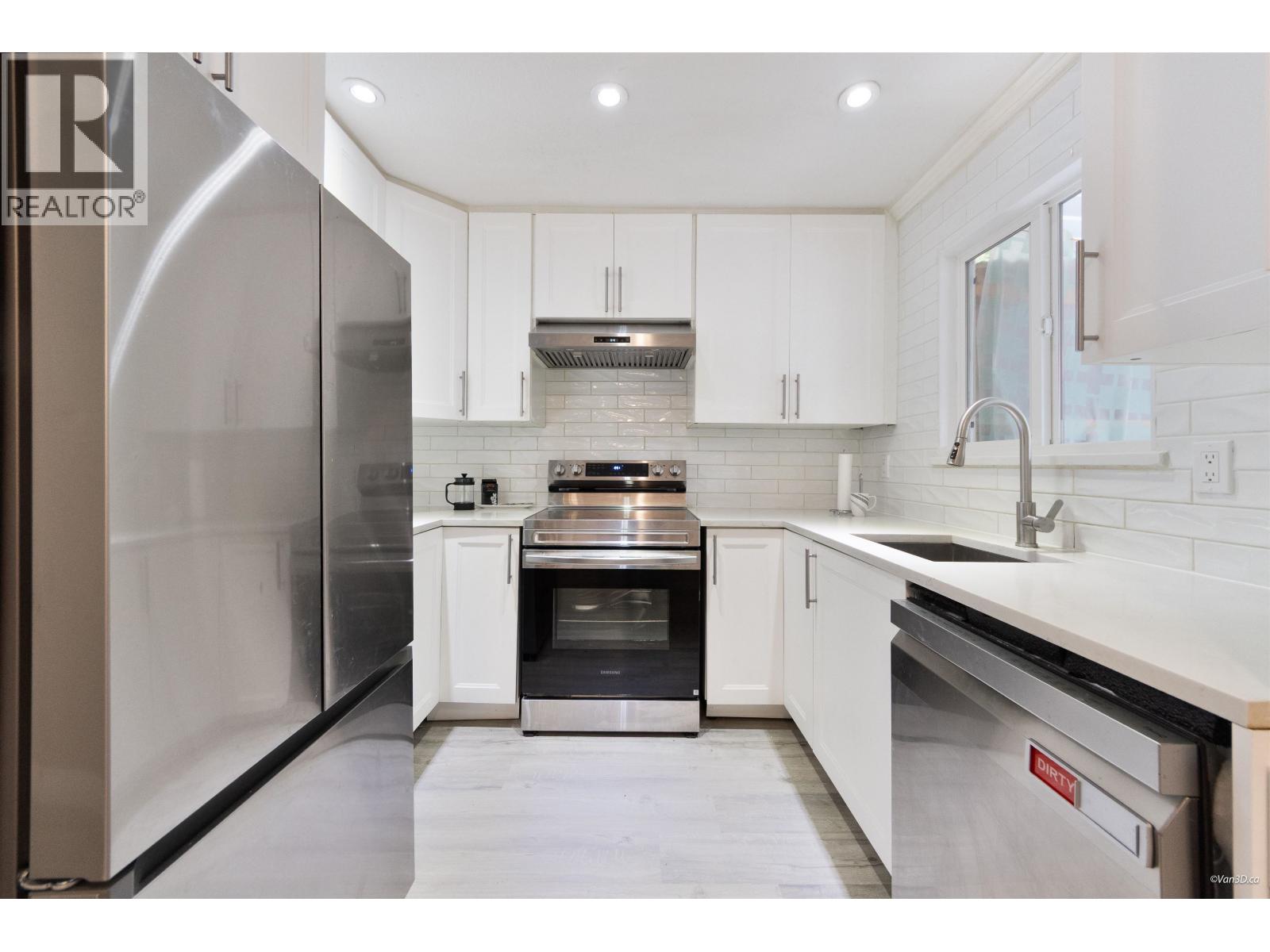 2986 COAST MERIDIAN Unit 28