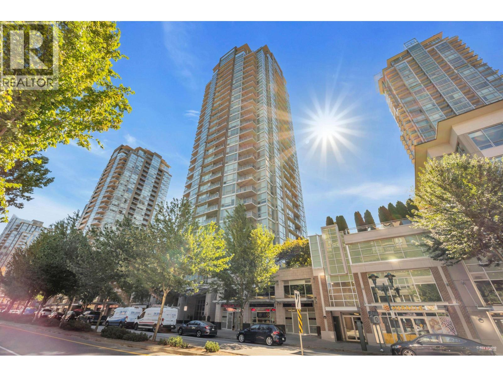 2968 GLEN Unit 605