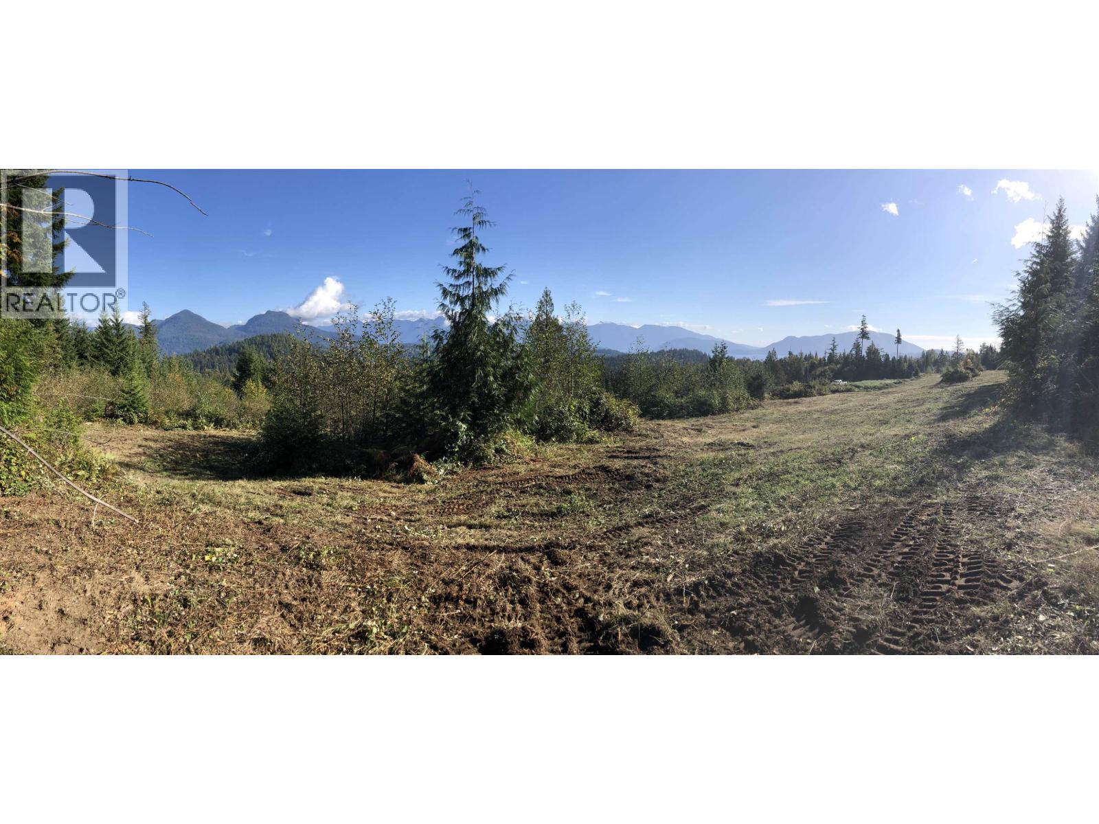 LOT J PANORAMA