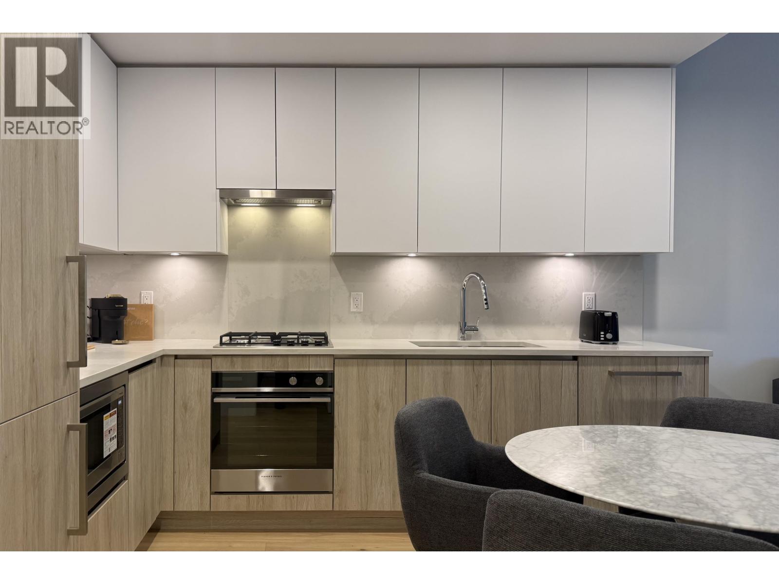 423 6TH Unit 1-BDRM