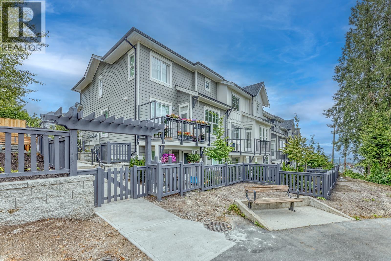 3421 QUEENSTON Unit 104
