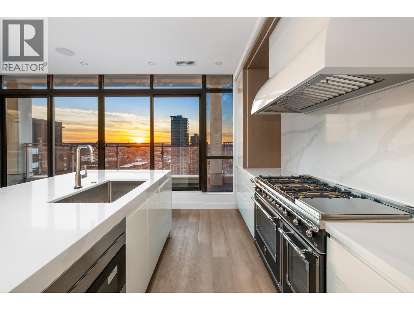 4488 JUNEAU Unit 2202