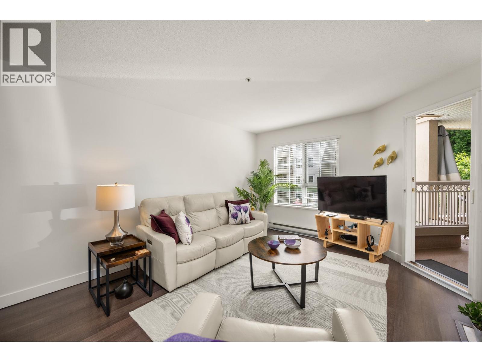 2975 PRINCESS Unit 209