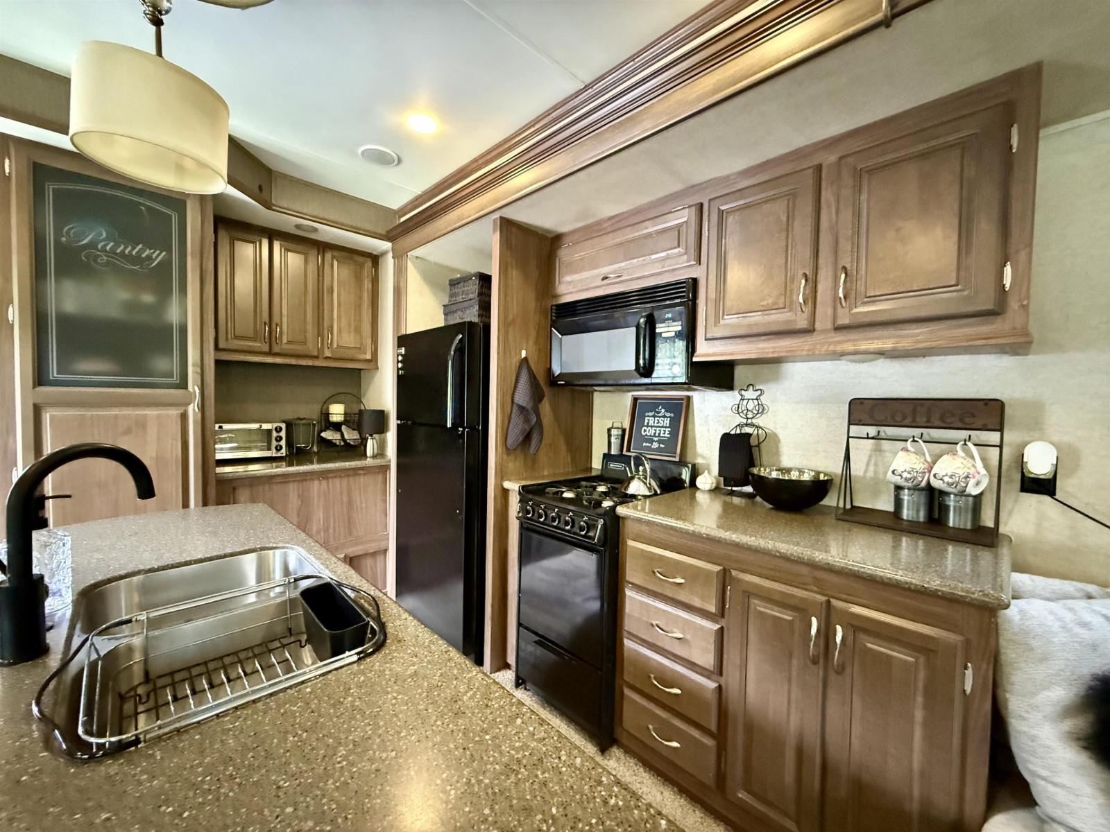 1650 COLUMBIA VALLEY Unit 16