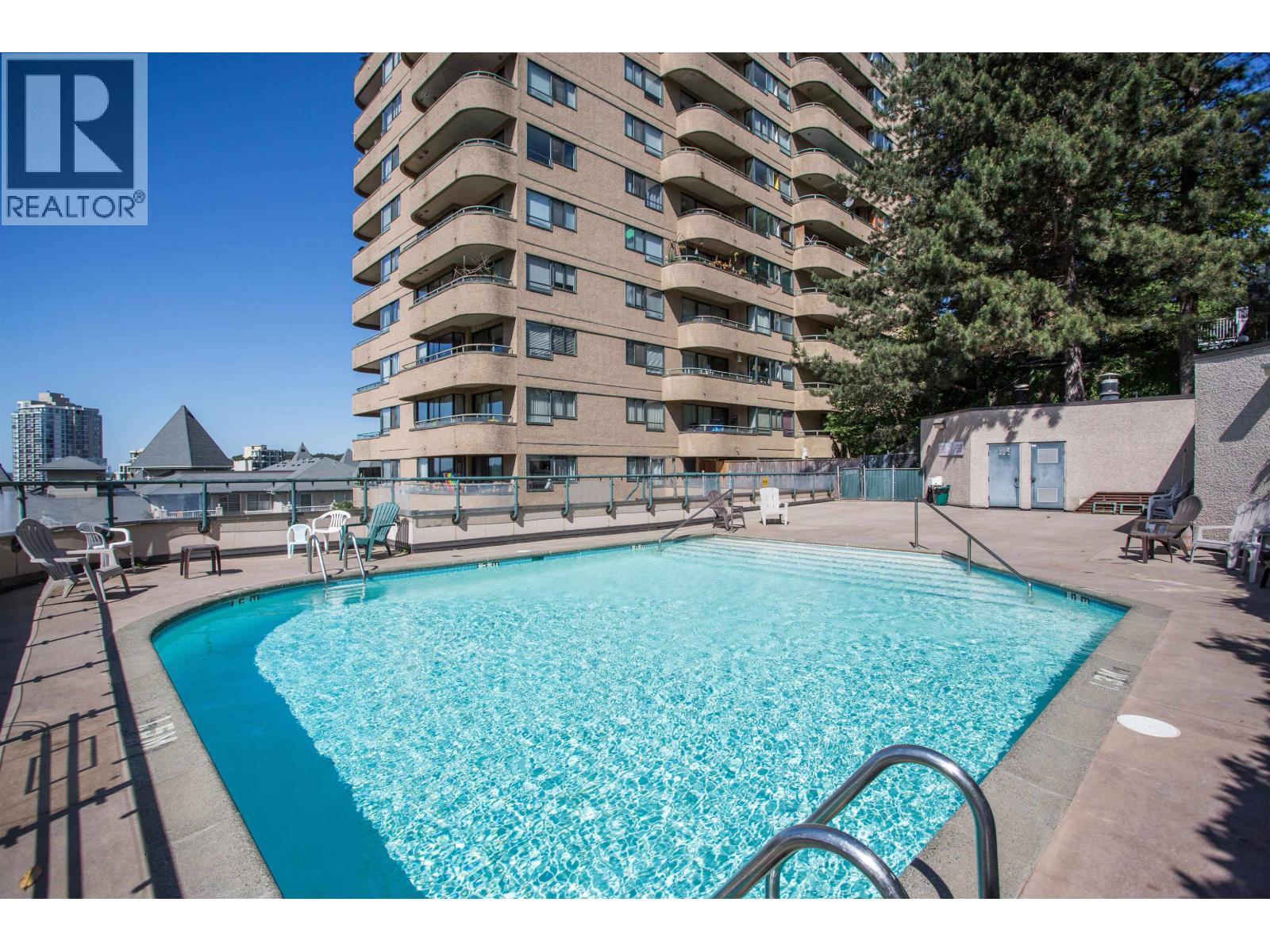 1026 QUEENS Unit 506