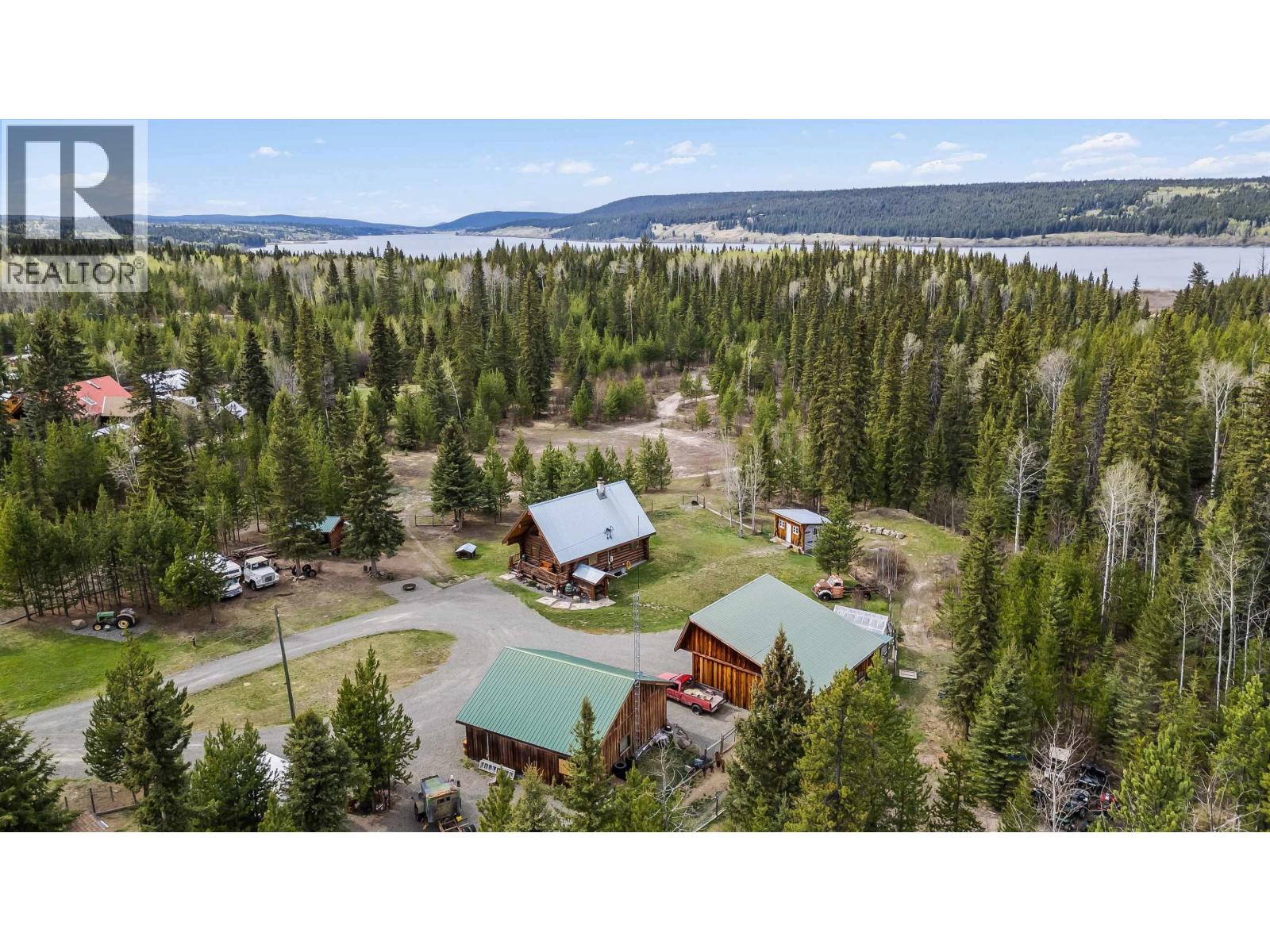 6483 HORSE LAKE