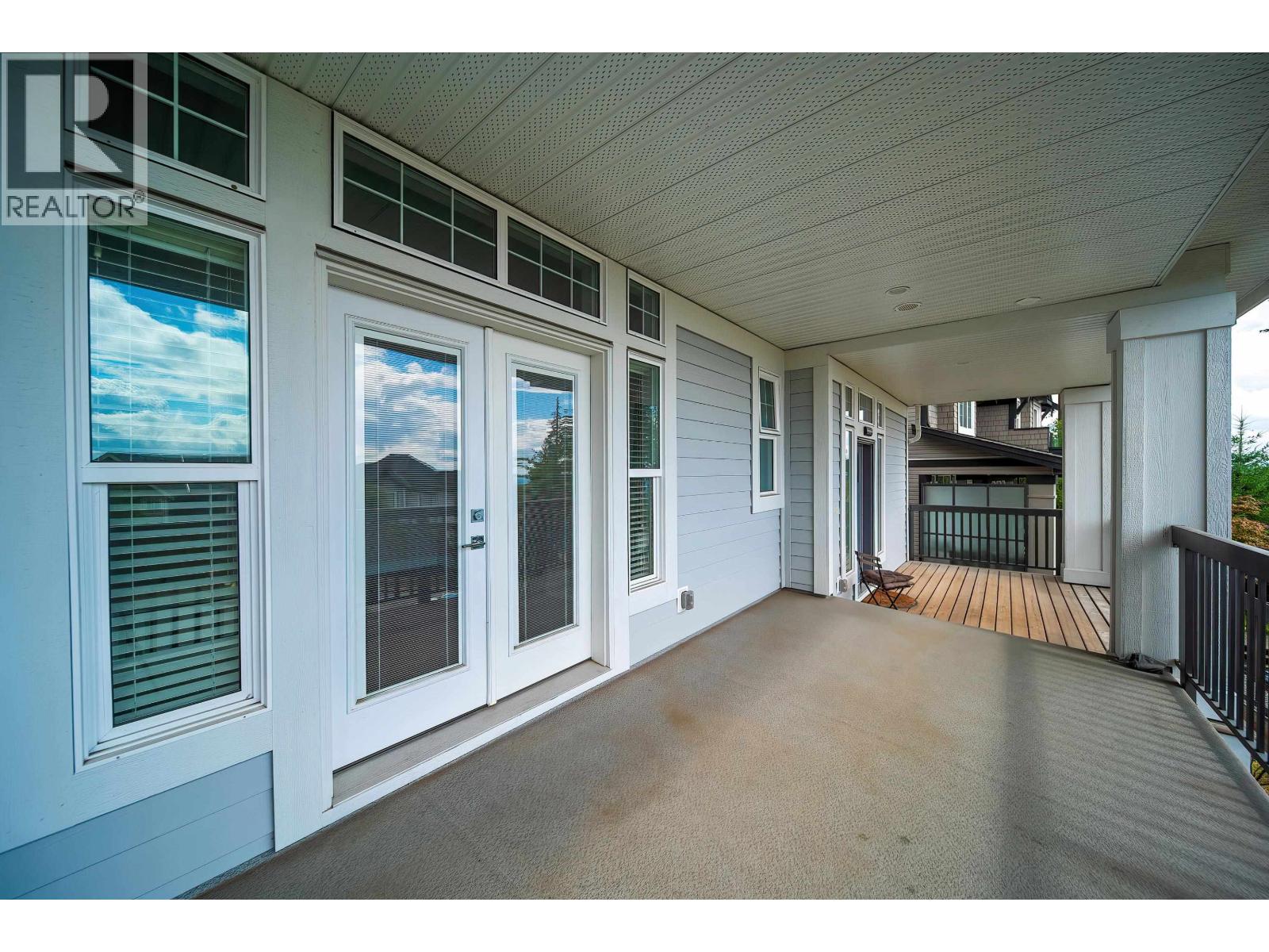 3563 HIGHLAND photo 3
