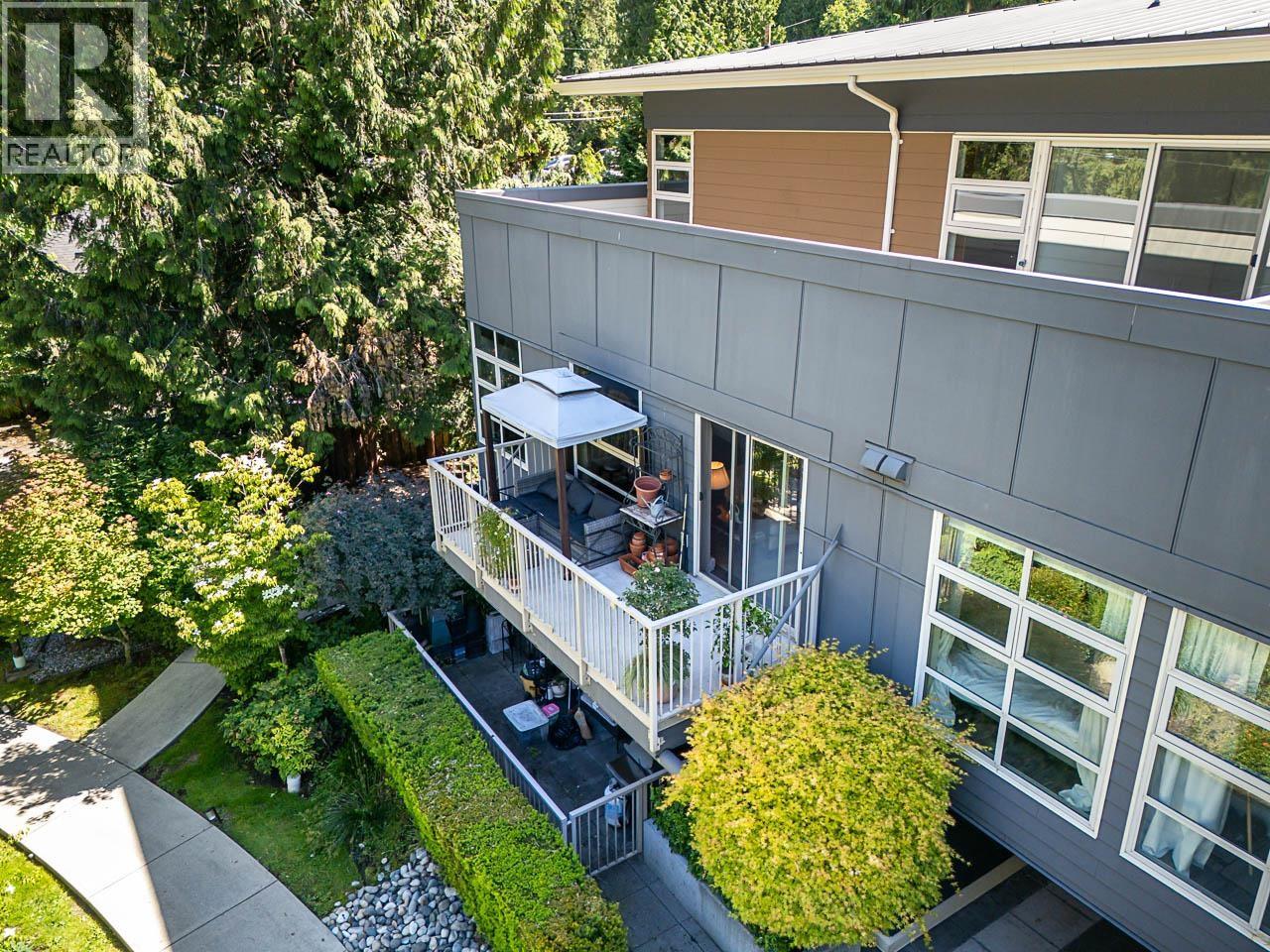 2832 CAPILANO Unit 206