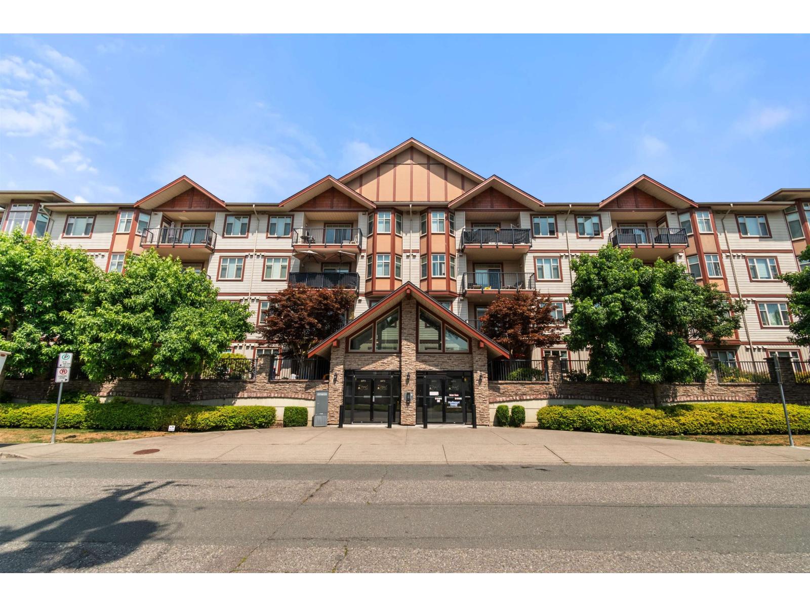 45615 BRETT Unit 206