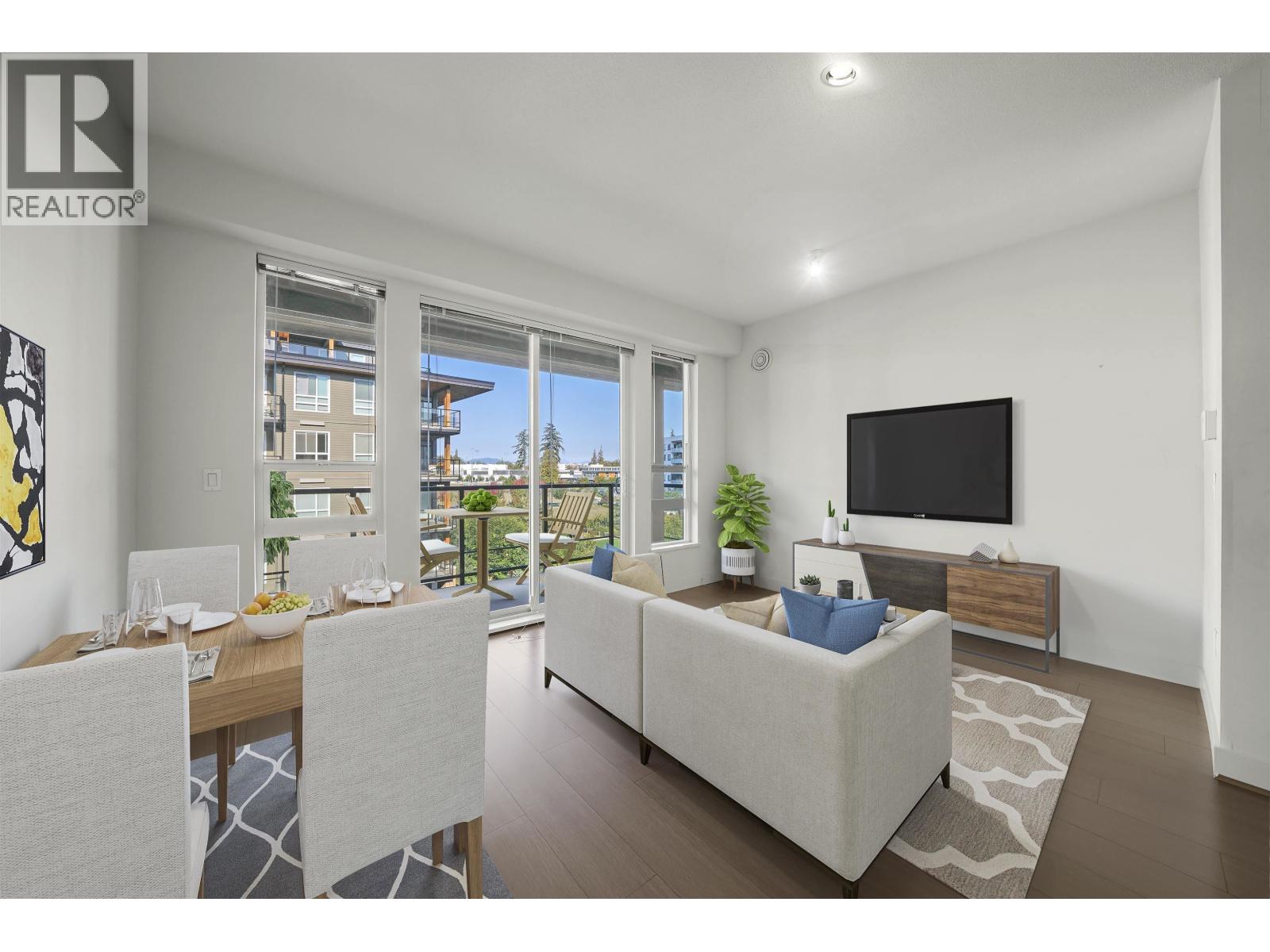 6033 GRAY Unit 611