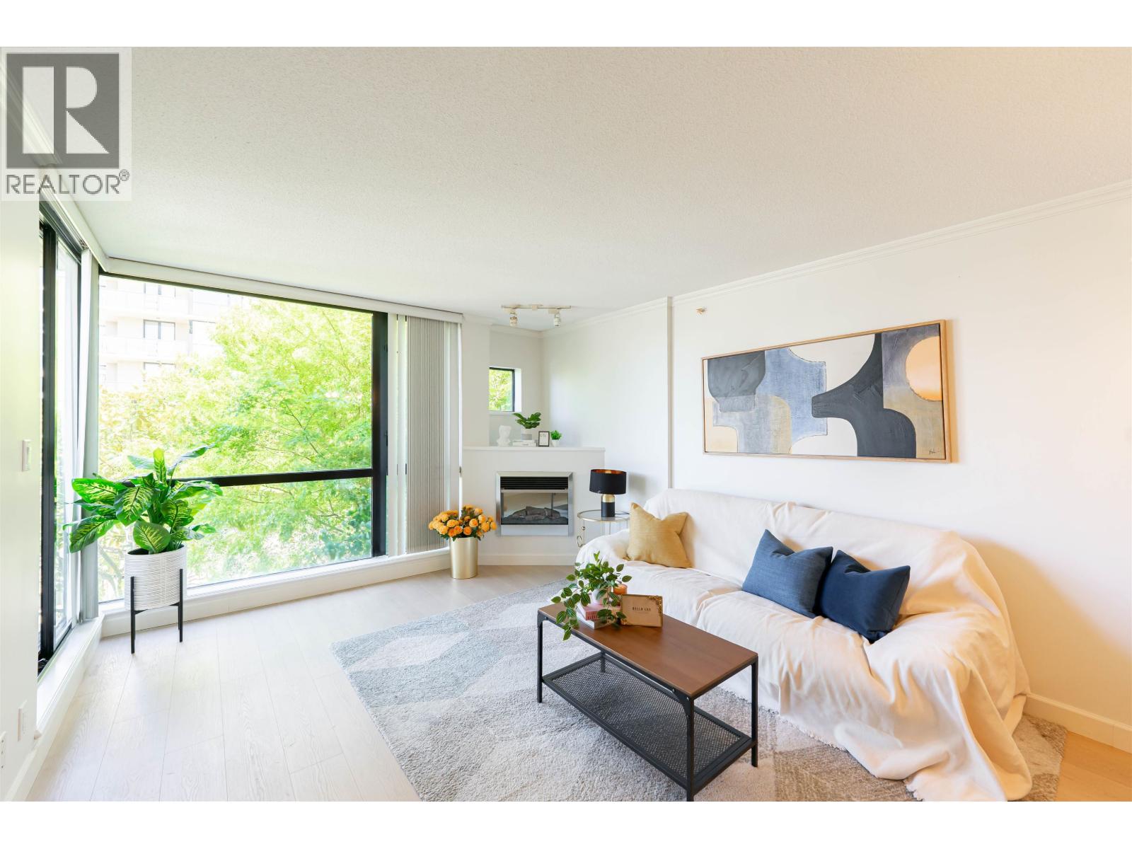 7831 WESTMINSTER Unit 724