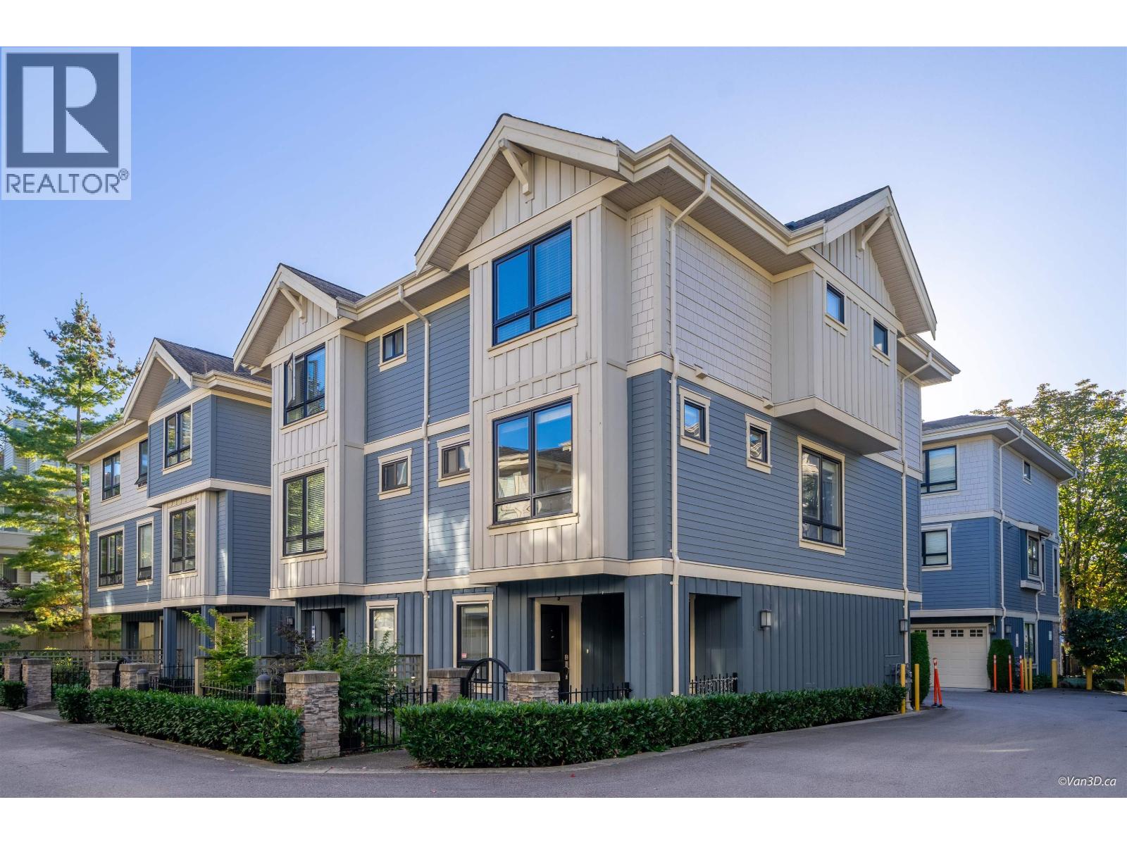 6028 MAPLE Unit 9