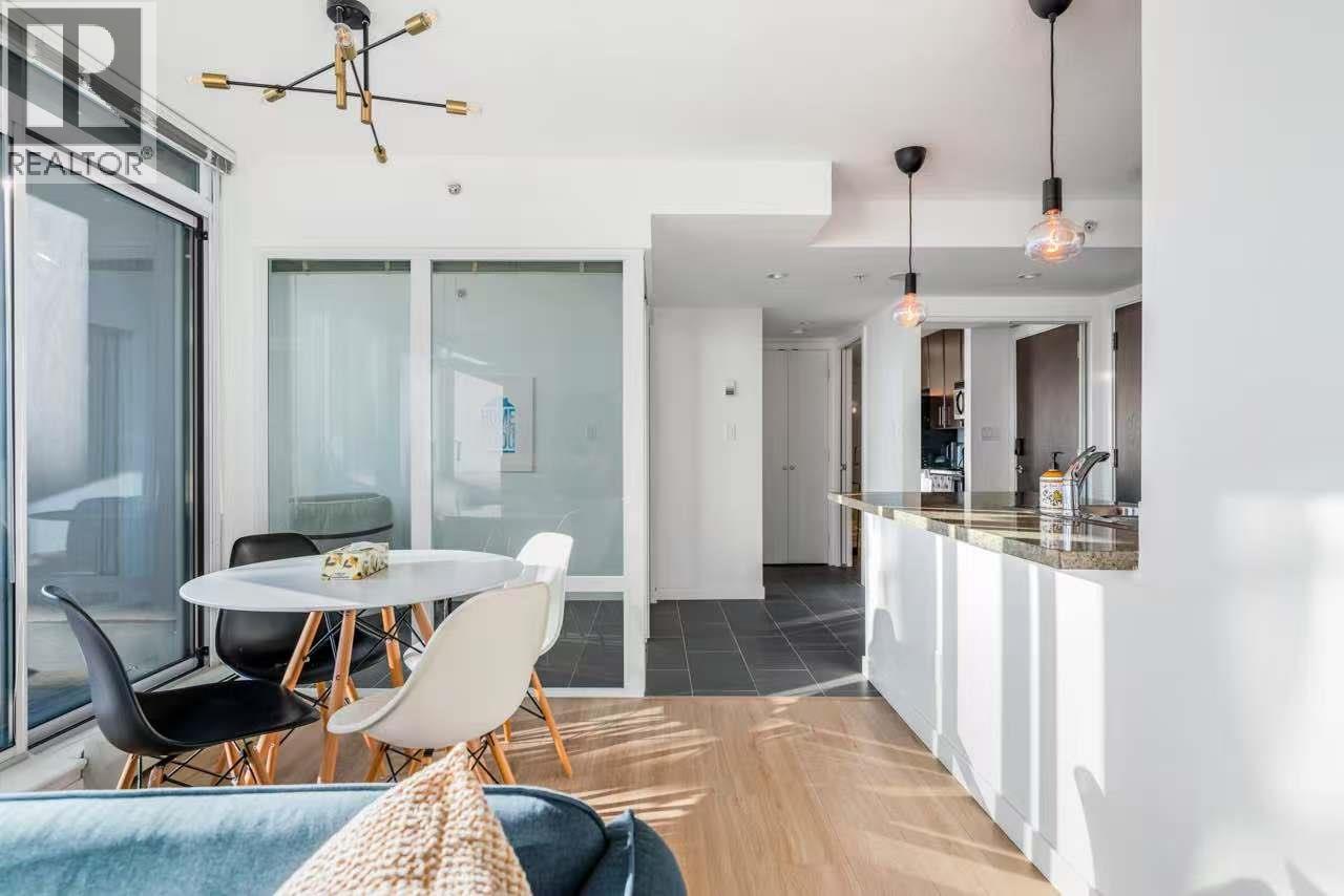 618 ABBOTT Unit 518