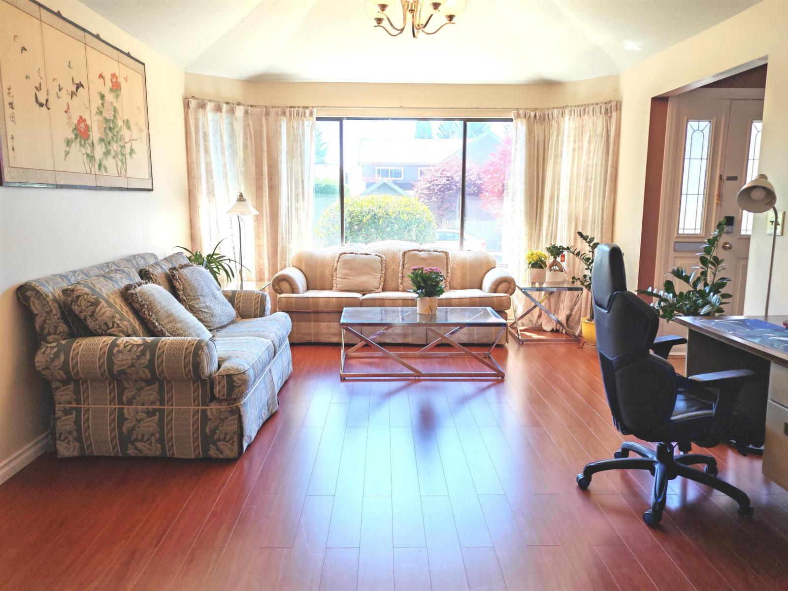 11933 WOODGROVE photo 4