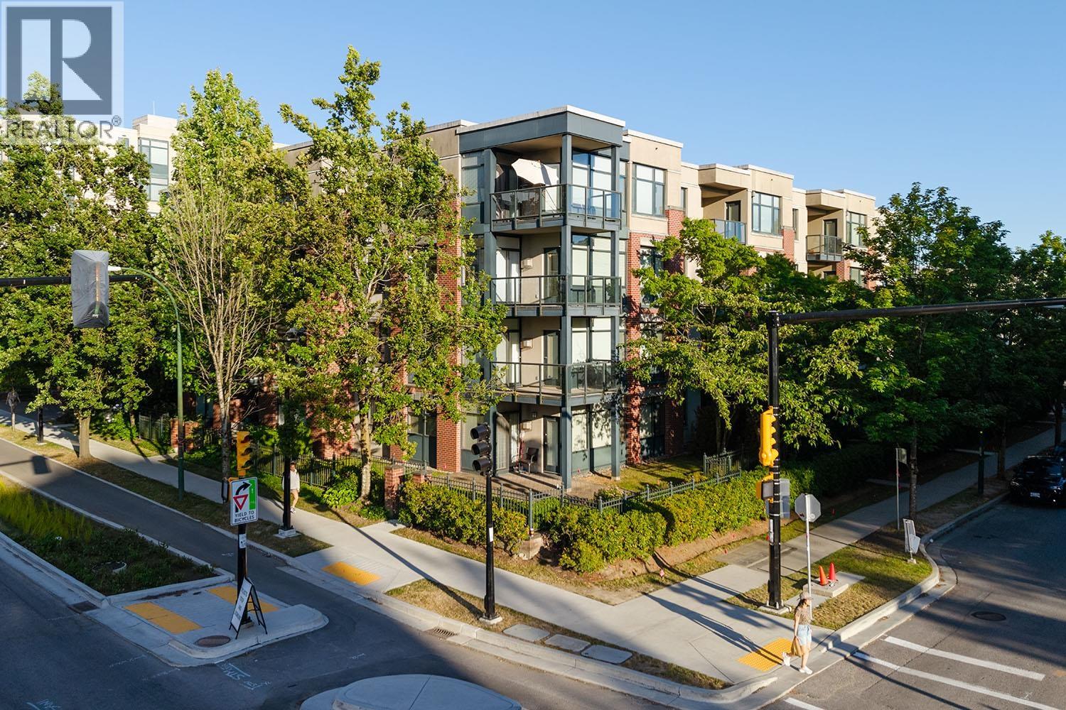 588 45TH Unit 307