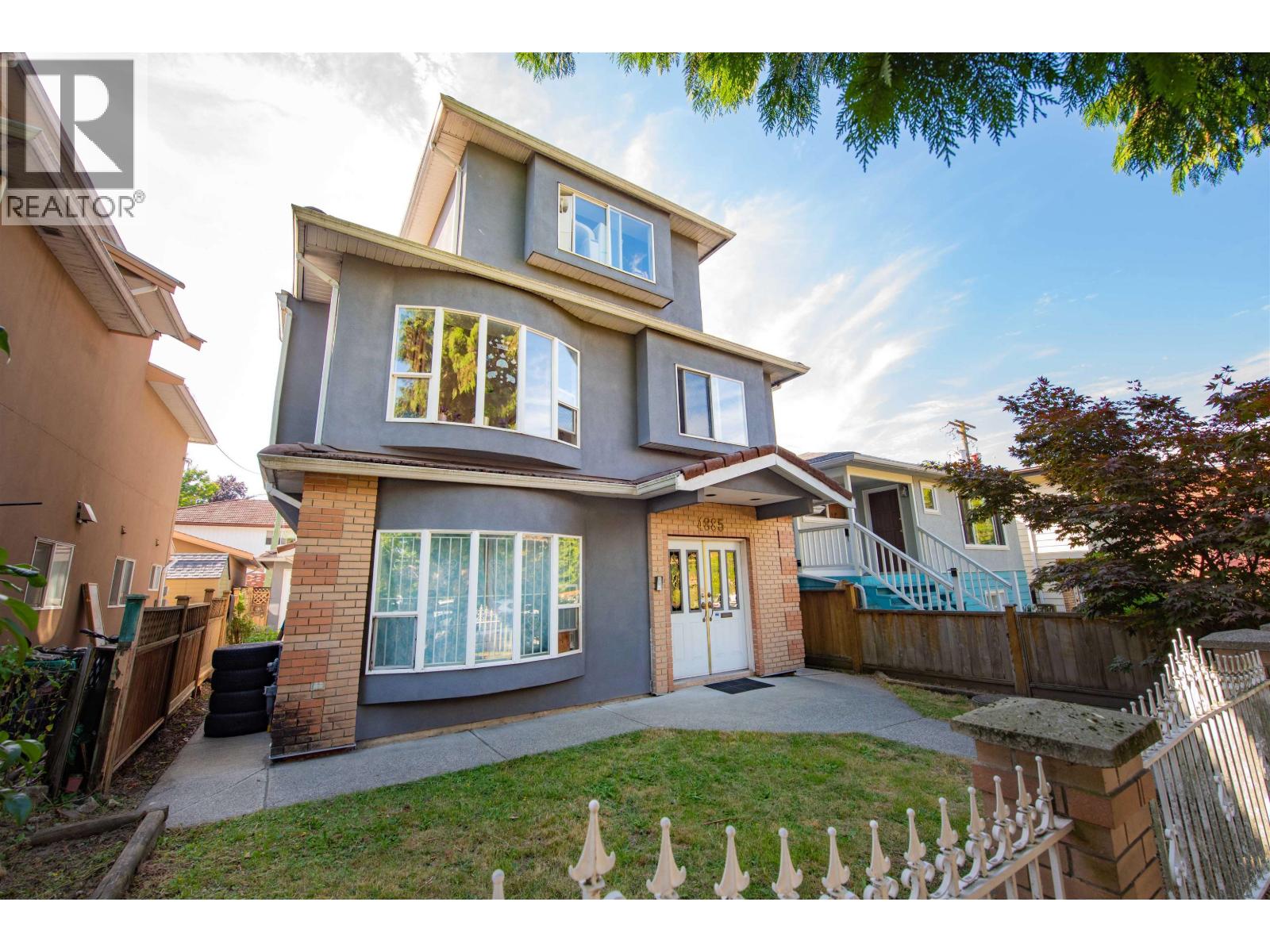 4885 BALDWIN