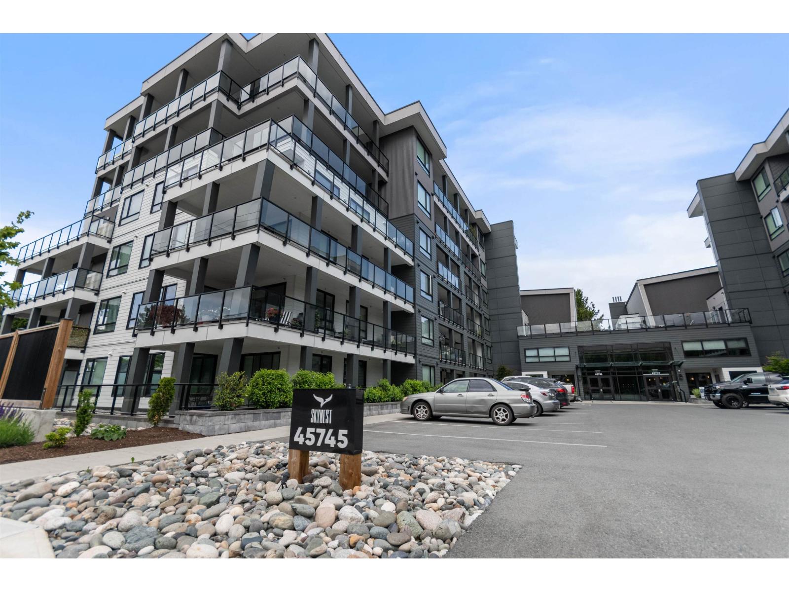 45745 WATSON Unit 208