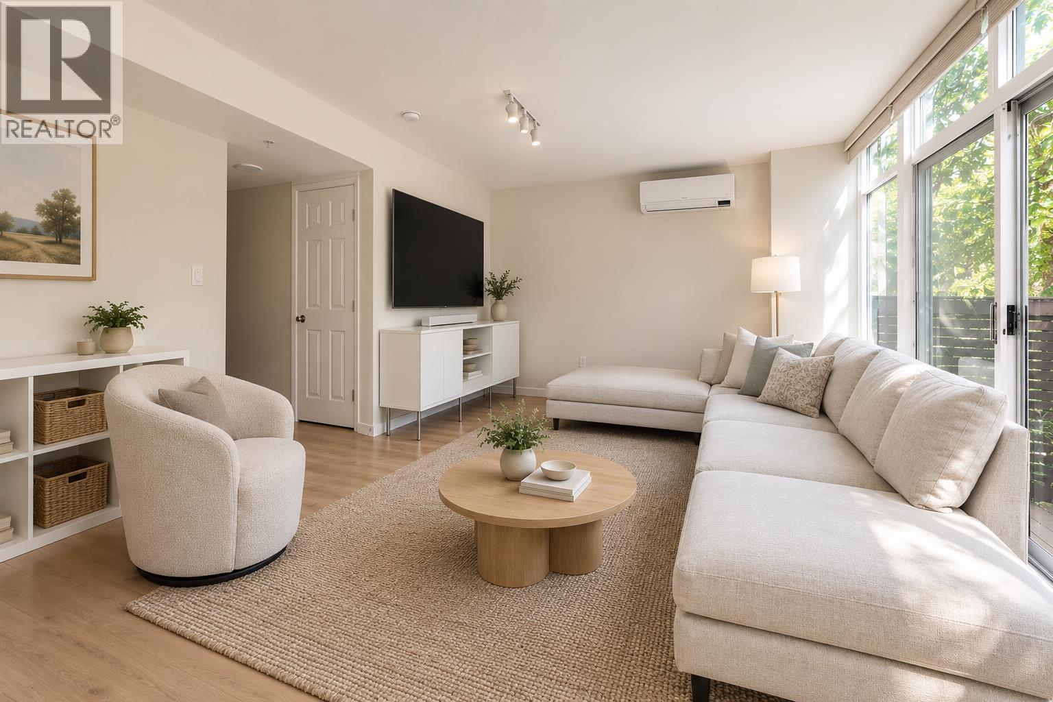63 KEEFER Unit TH3