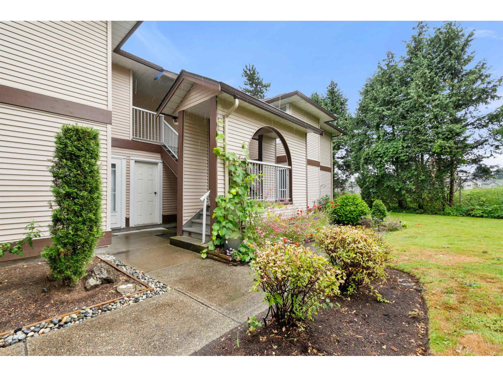 1750 MCKENZIE Unit 1006