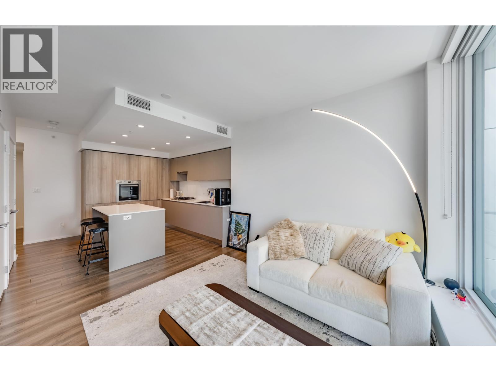3809 EVERGREEN Unit 4006